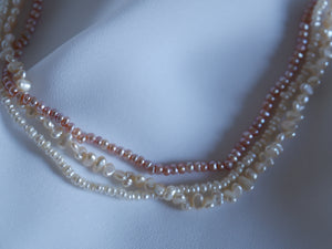 Aurora Threads Choker