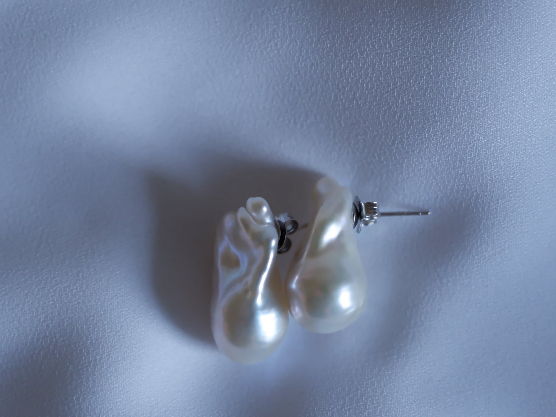 Lumen Earring